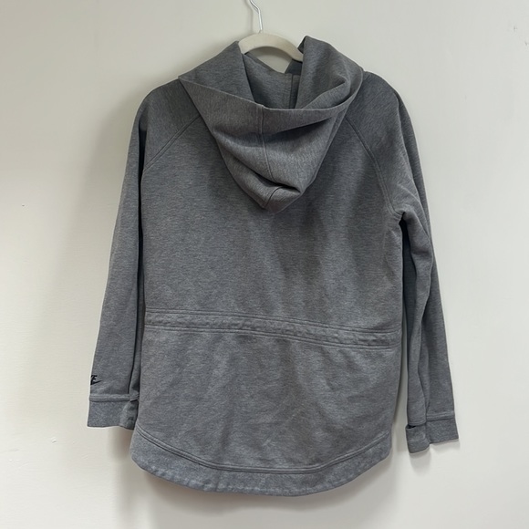 WORN ONCE Nike running sweatshirt - Picture 3 of 3